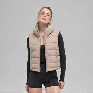Love Tree Whitney Packable Vest Size S